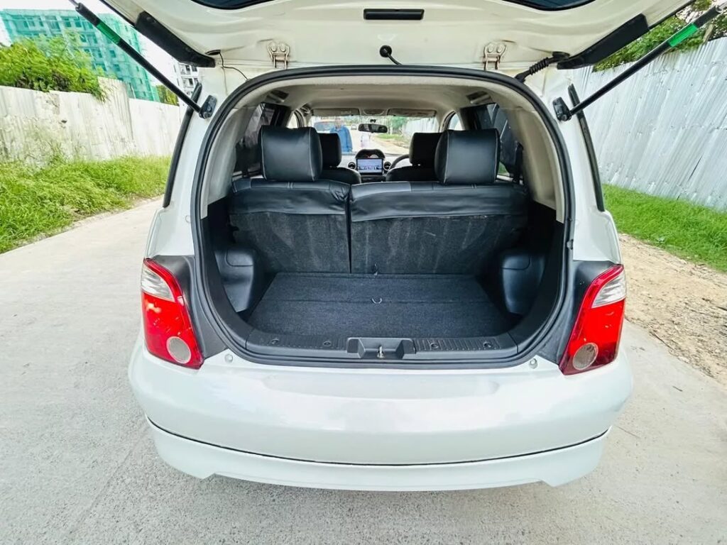 Toyota IST 2006 for Sale in Dar es Salaam