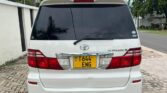Magari Sokoni Toyota Alphard ya Bei Poa 2007