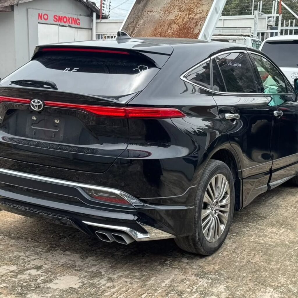 Magari Harrier 2022 lipo Dar es Salaam