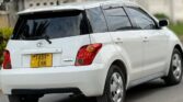 Toyota IST 2004 Inauzwa Dar es Salaam Tanzania