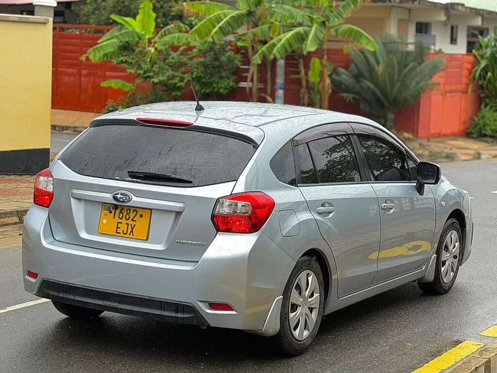 Magari Sokoni Subaru Impreza ya Bei Poa 2013