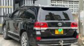 Magari Used Toyota Land Cruiser V8 2017 Dar es Salaam Tanzania