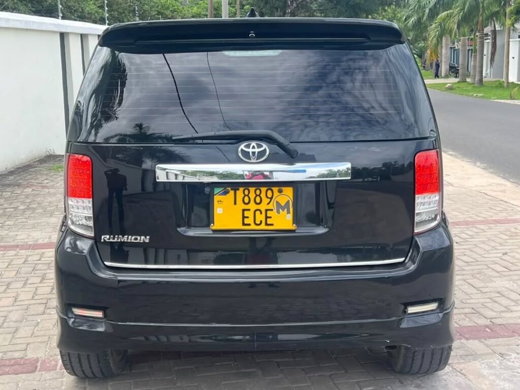 Buy Toyota Rumion 2009 for Sale in Dar es Salaam