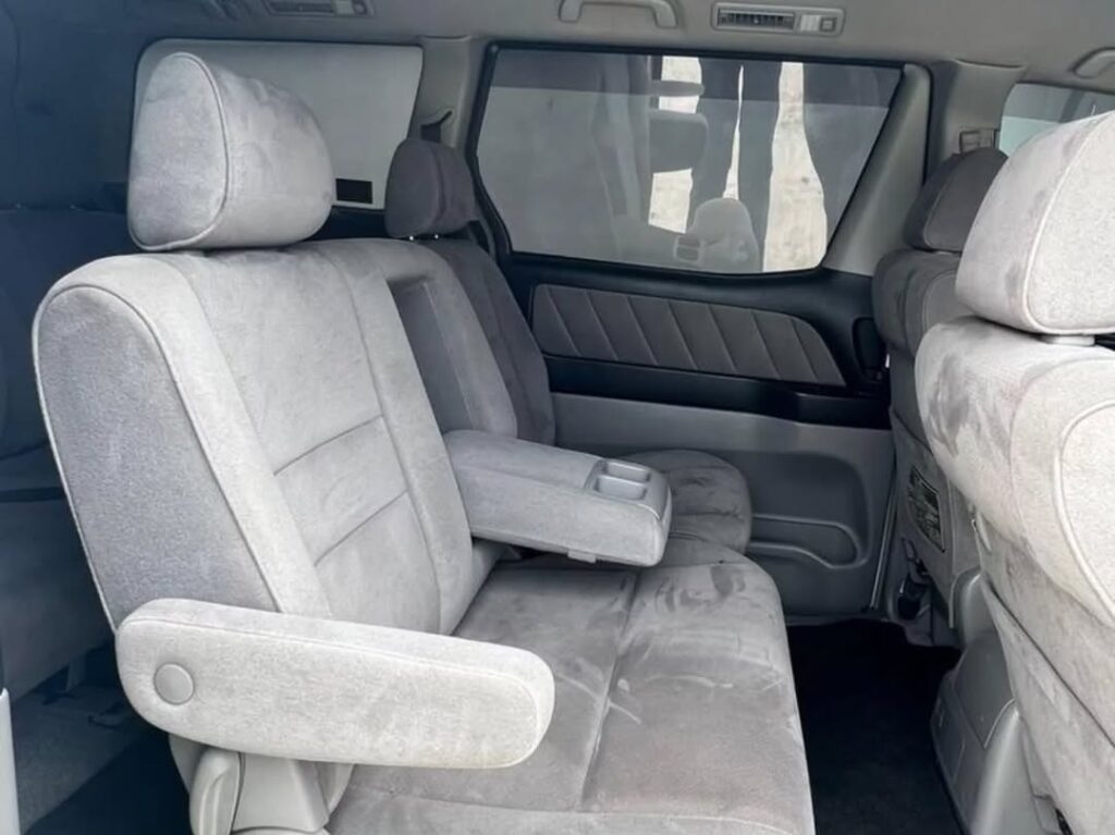Magari Used Toyota Alphard 2007 Dar es Salaam Tanzania