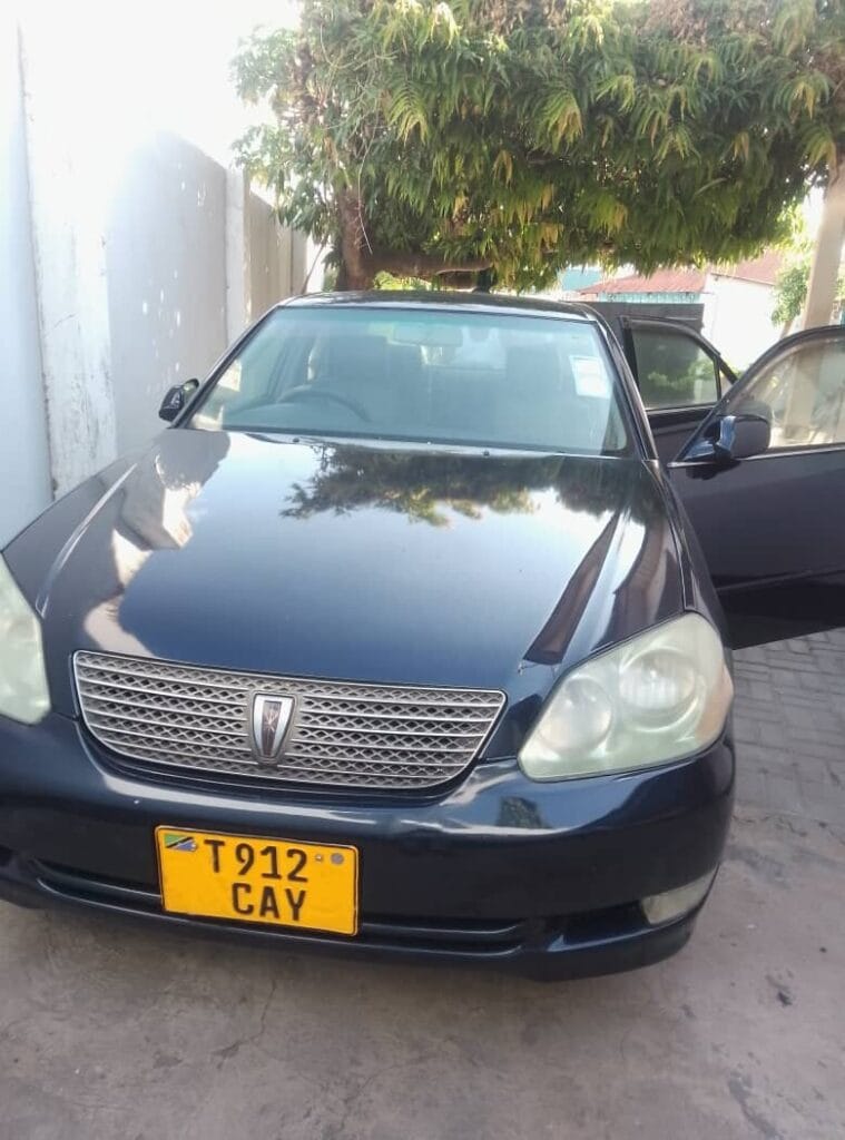 Magari Sokoni Toyota Mark II ya Bei Poa 2000