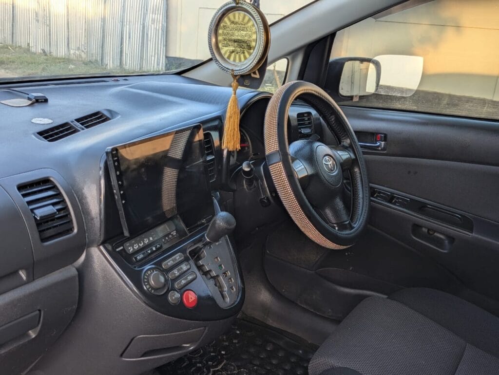 Bei ya Toyota Wish 2008 Sokoni Dar es salaam Tanzania
