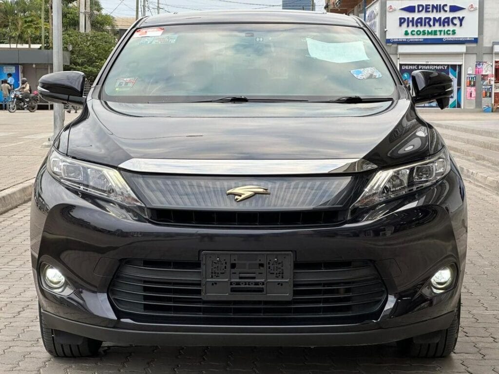 Toyota Harrier 2014 Inauzwa Dar es salaam Tanzania