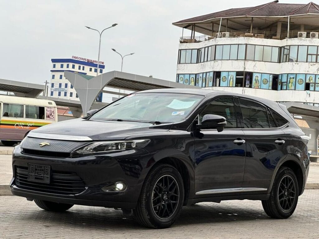 Magari Used Toyota Harrier 2014 Dar es salaam Tanzania