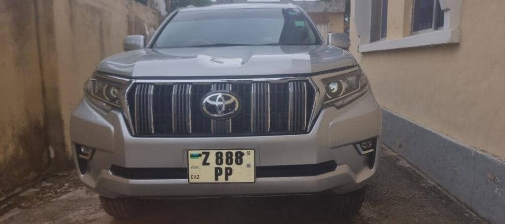 Bei ya Toyota Land Cruiser Prado 2012 Sokoni Zanzibar Tanzania