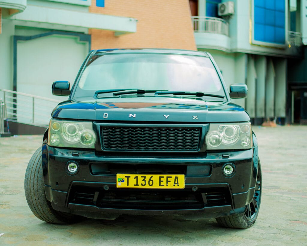Magari Range Rover Sport 2008 lipo Dar es salaam