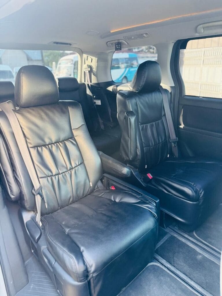 Magari Alphard 2008 lipo Zanzibar