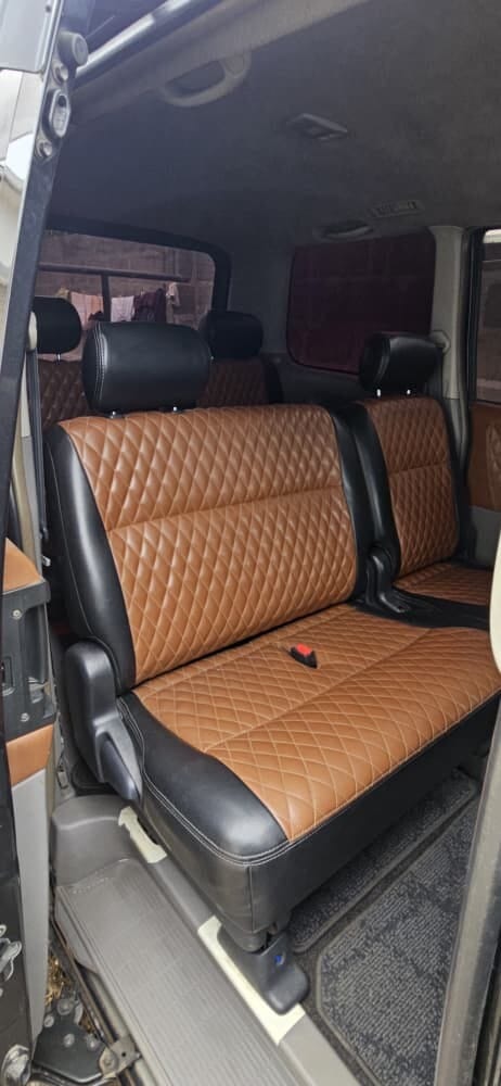 Price Toyota Noah 2005 for Sale in Dar es salaam