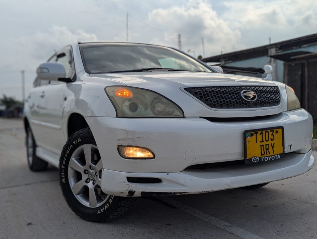 Buy Toyota Harrier 2005 for Sale in Dar es salaam