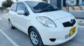 Toyota Vitz bei poa sokoni Dar es salaam Tanzania