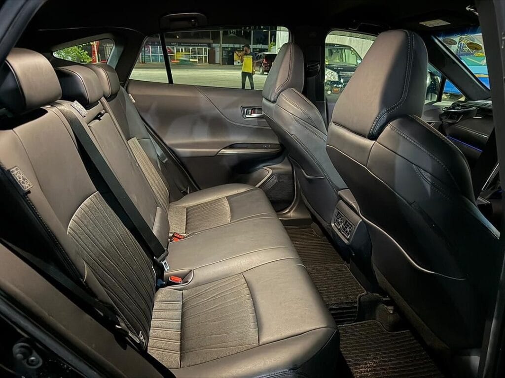 Toyota Harrier 2021 Inauzwa Dar es salaam Tanzania