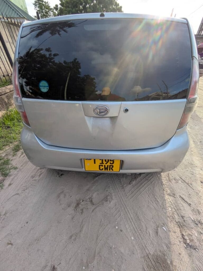 Magari Passo 2005 lipo Dar es salaam