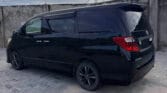 Toyota Alphard bei poa sokoni Dar es salaam Tanzania
