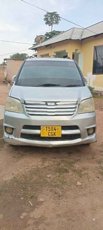 Price of Used Toyota Noah 2002 for Sale in Shinyanga Tanzania