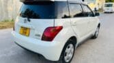 Toyota IST 2004 Inauzwa Dar es salaam Tanzania