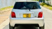 Toyota IST 2004 Inauzwa Dar es salaam Tanzania