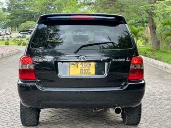 Price of Used Toyota Kluger 2005 for Sale in Dar es salaam Tanzania