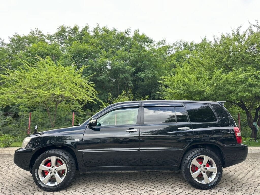 Buy Toyota Kluger 2005 for Sale in Dar es salaam