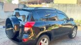 Magari Rav4 2005 lipo Dar es salaam