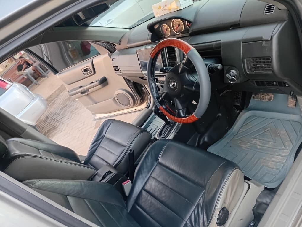 Magari Sokoni Nissan X-Trail ya Bei Poa 2005