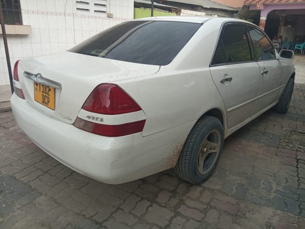 Bei ya Toyota Mark II 2002 Sokoni Dar es salaam Tanzania