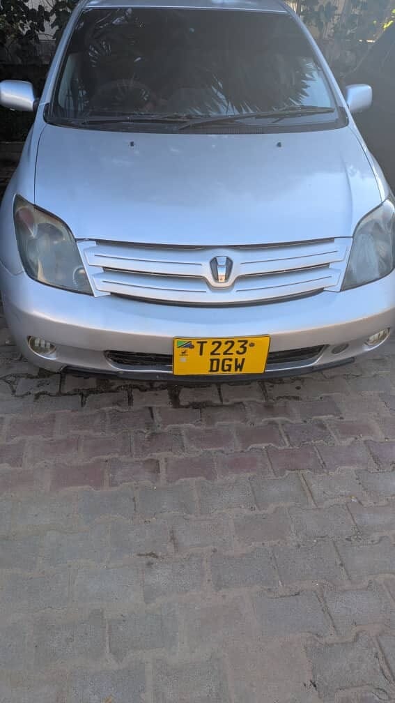 Buy Toyota IST 2004 for Sale in Dar es salaam