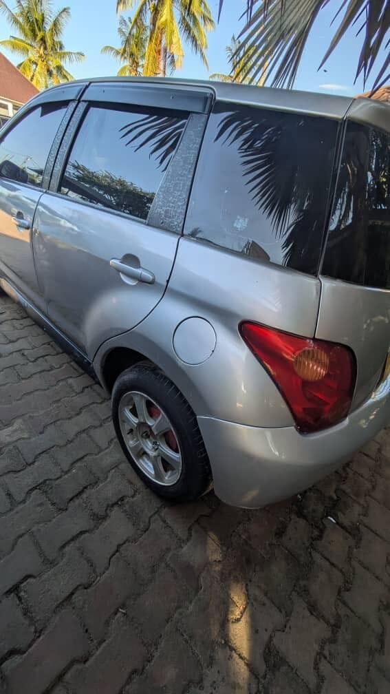 Price Of Toyota IST 2004 for Sale in Tanzania