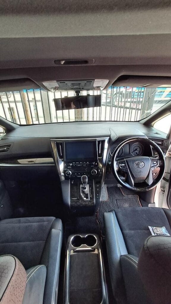 Price Of Toyota Alphard 2016 for Sale in Tanzania