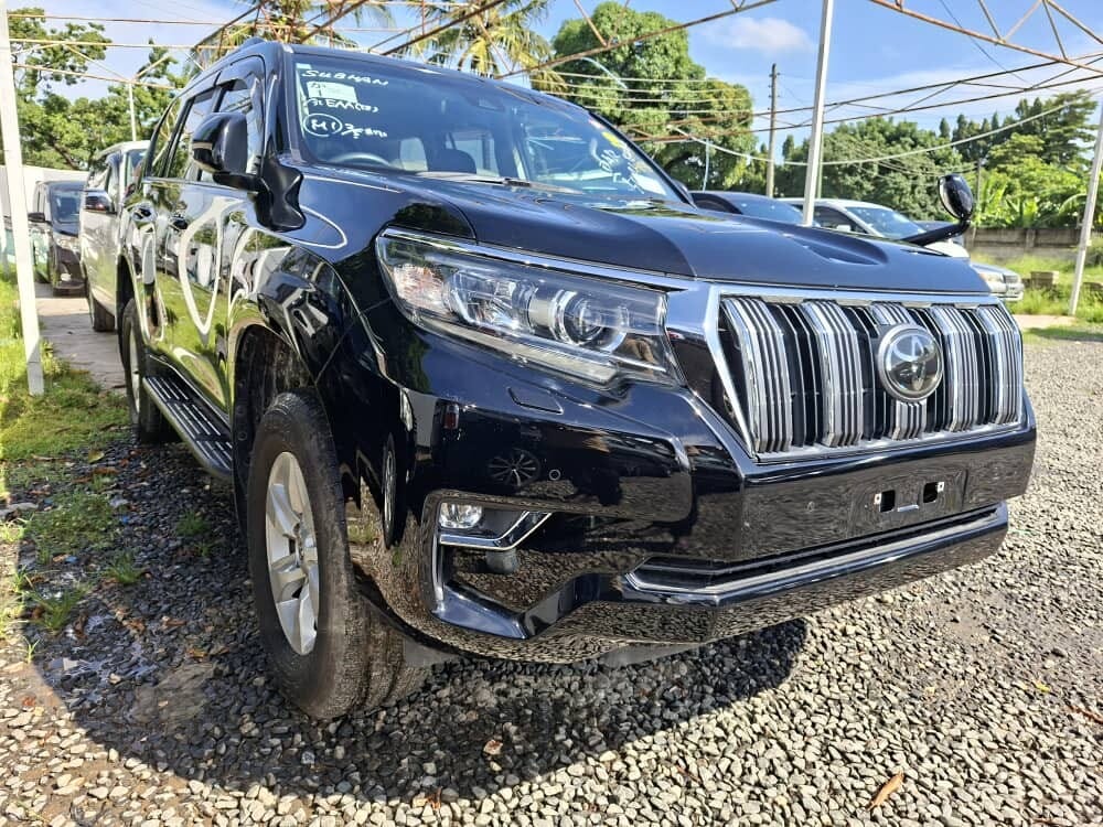 Magari Sokoni Toyota Land Cruiser Prado ya Bei Poa 2020