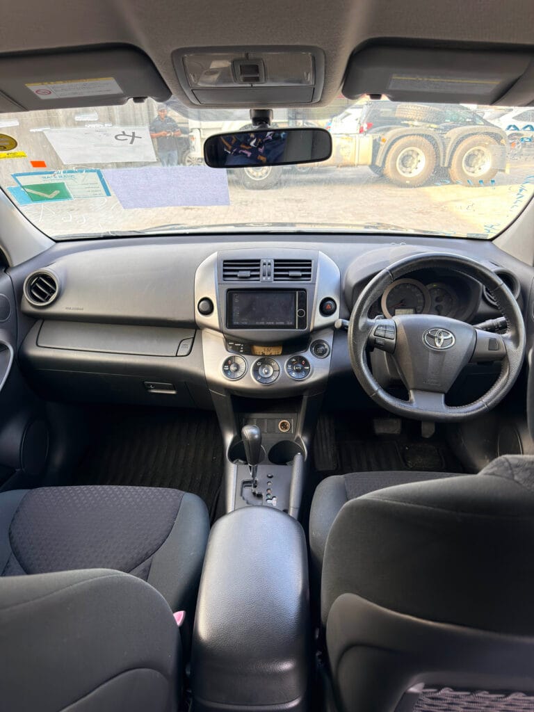Price Of Toyota Vanguard 2009 for Sale in Tanzania