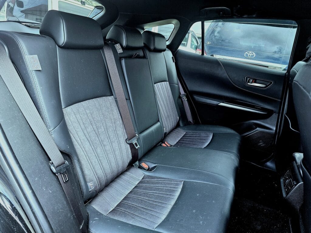 Magari Sokoni Toyota Harrier ya Bei Poa 2020