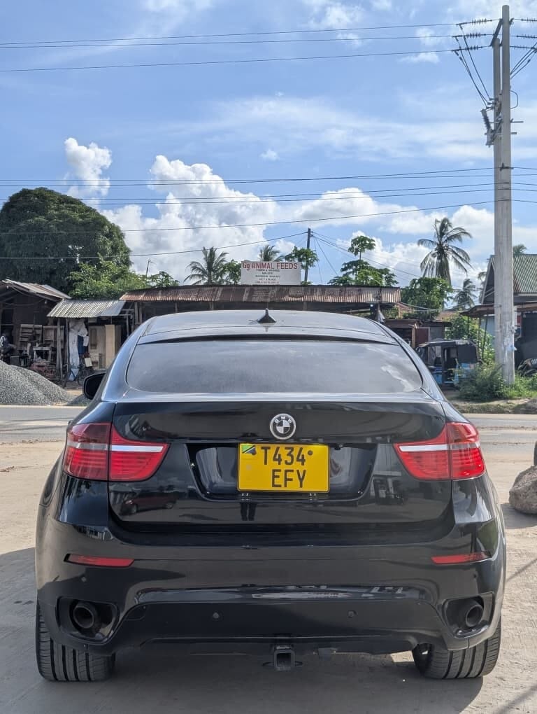 BMW X6 2010 for Sale in Dar es salaam
