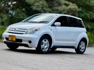 Bei ya Toyota IST 2004 Sokoni Arusha Tanzania