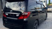 Toyota Alphard bei poa sokoni Dar es salaam Tanzania