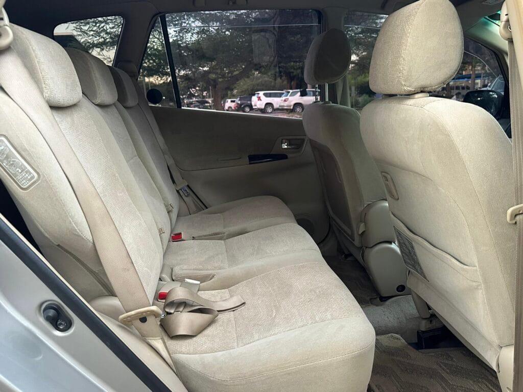 Toyota Spacio bei poa sokoni Dar es salaam Tanzania