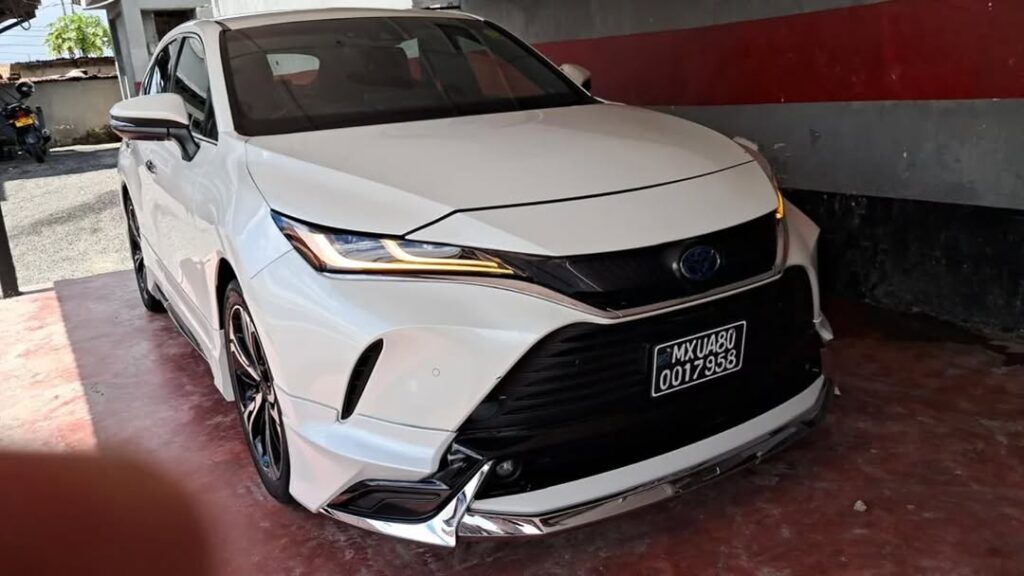 Toyota Harrier bei poa sokoni Dar es Salaam Tanzania