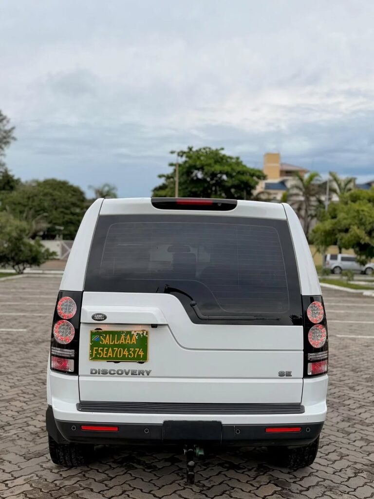 Bei ya Land Rover Discovery 4 2014 Sokoni Dar es Salaam Tanzania