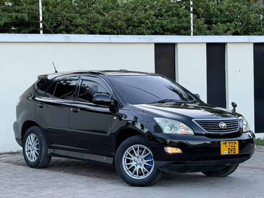 Magari Used Toyota Harrier 2006 Dar es Salaam Tanzania