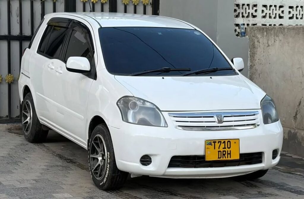 Price Toyota Raum 2007 for Sale in Dar es Salaam