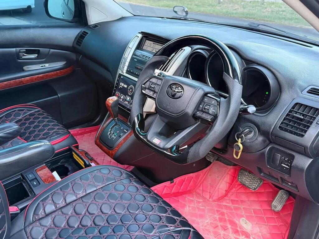 Magari Harrier 2007 lipo Dar es Salaam