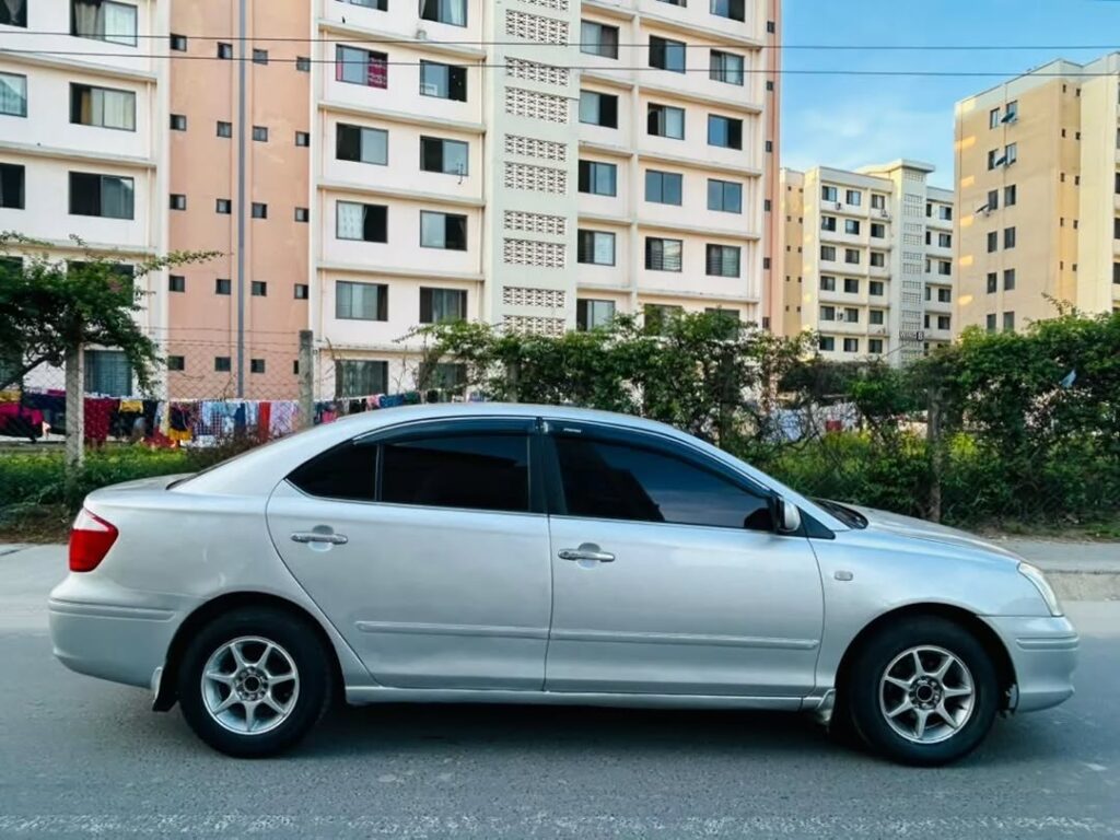 Magari Sokoni Toyota Premio ya Bei Poa 2003