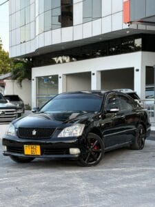 Bei ya Toyota Crown 2004 Sokoni Dar es salaam Tanzania