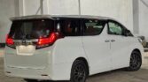 Magari Sokoni Toyota Alphard ya Bei Poa 2016