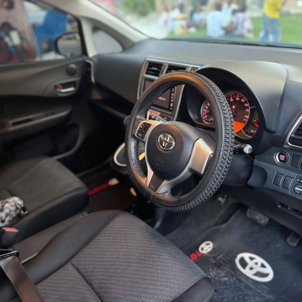 Price Toyota Ractis 2012 for Sale in Dar es Salaam