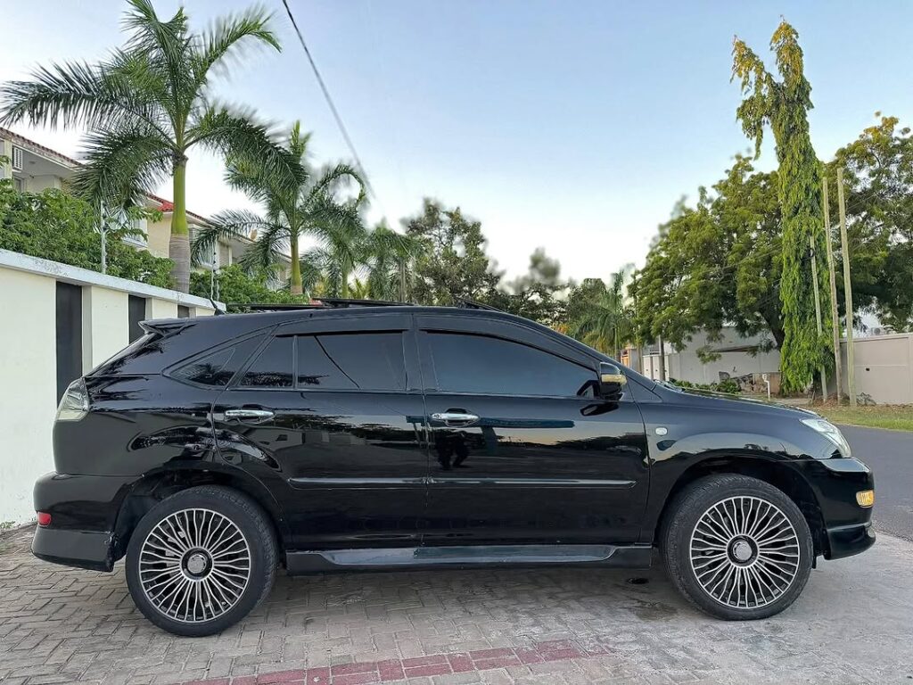 Toyota Harrier 2007 Inauzwa Dar es Salaam Tanzania