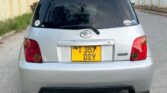 Toyota IST 2005 Inauzwa Dar es Salaam Tanzania